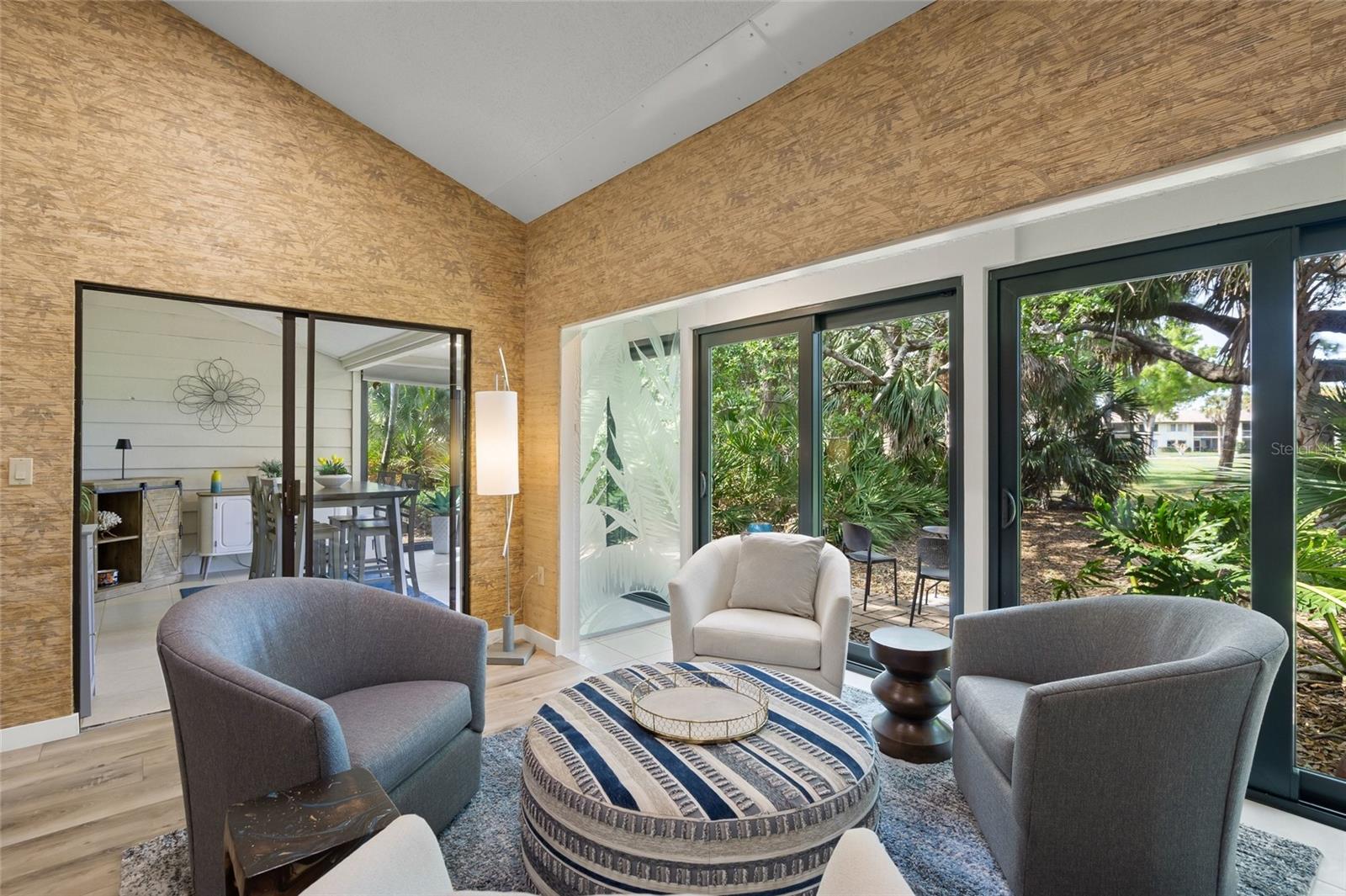 THE MEADOWS/CHANDLERS FORDE - Residential