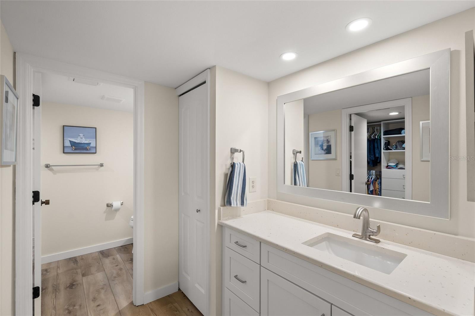 THE MEADOWS/CHANDLERS FORDE - Residential