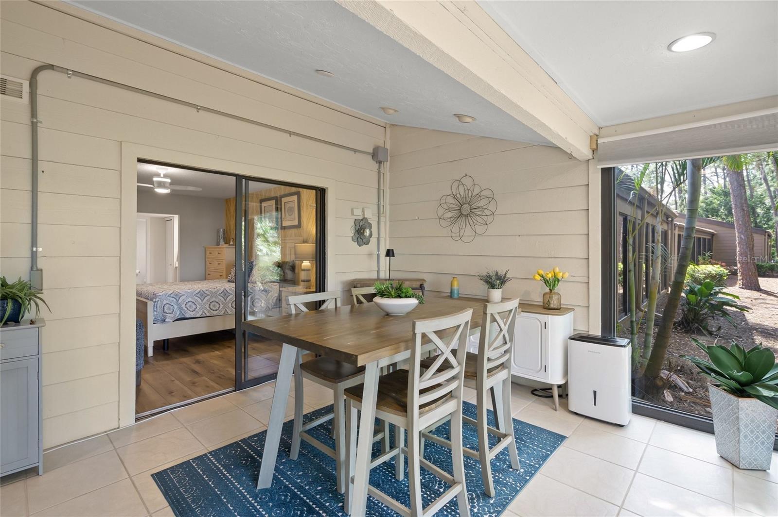 THE MEADOWS/CHANDLERS FORDE - Residential