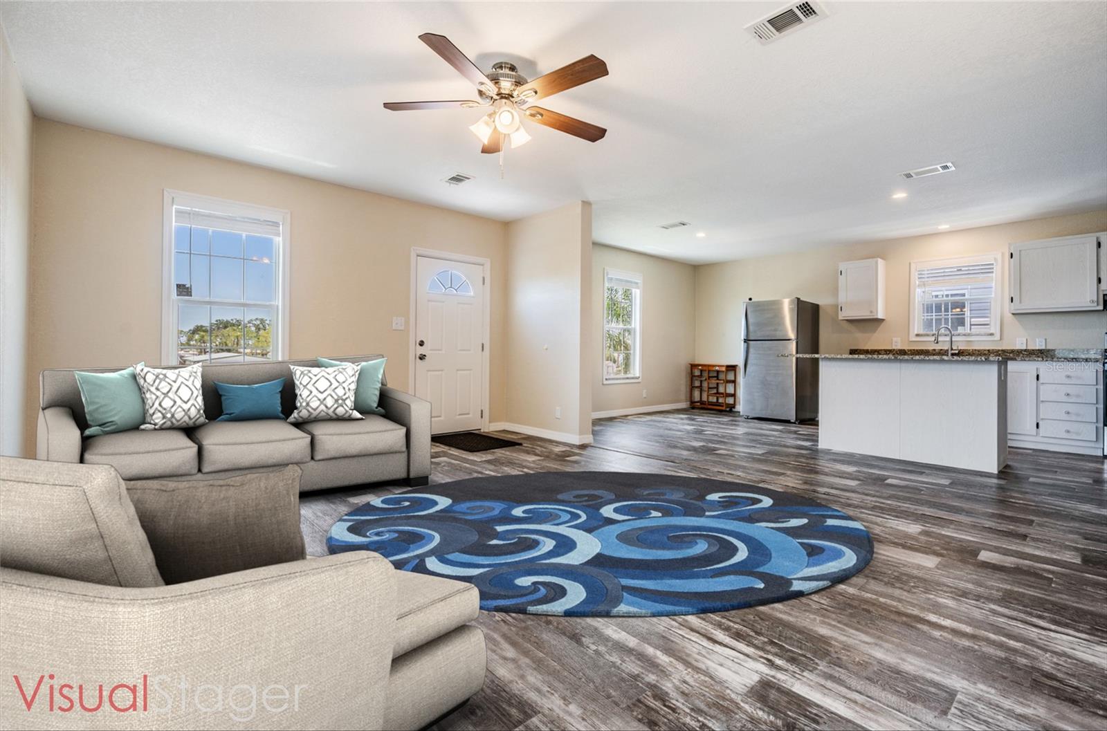 SIGNAL COVE - Residential