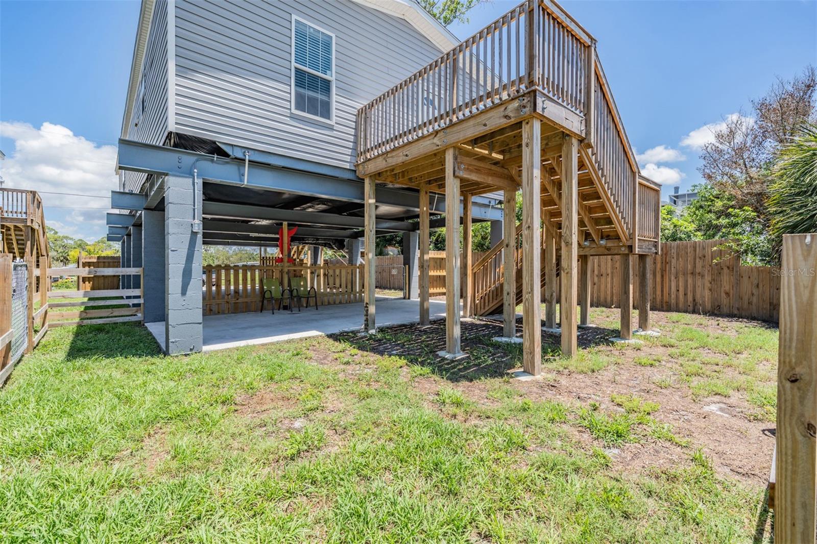 SIGNAL COVE - Residential