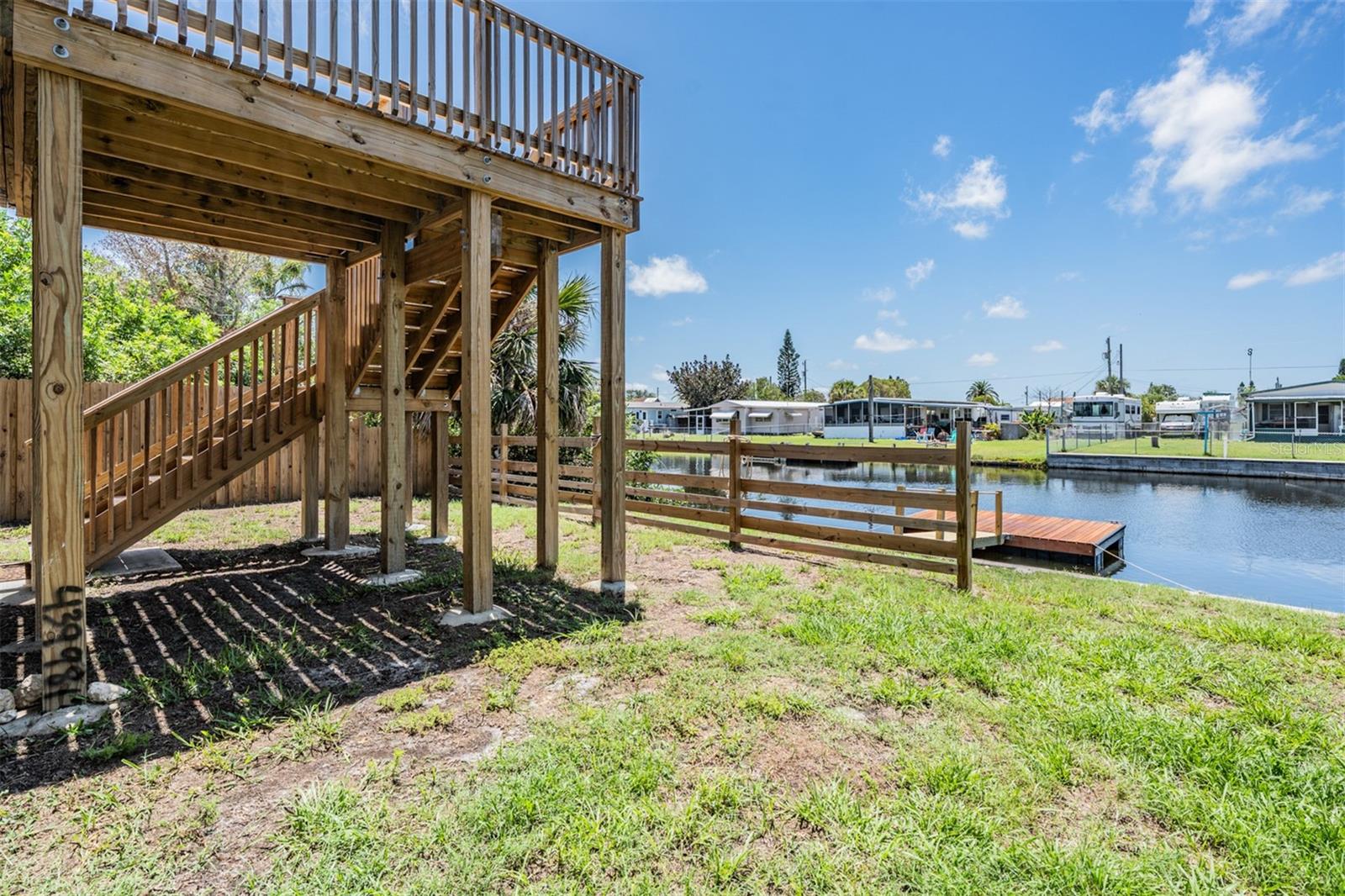 SIGNAL COVE - Residential