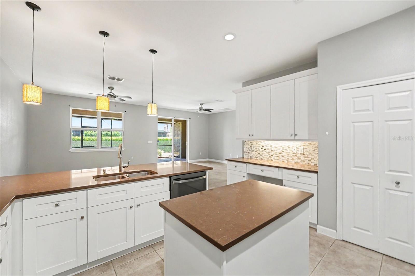 1264 RISERVA LANE