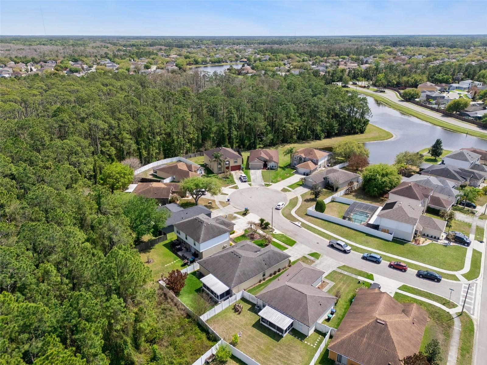 CHAPMAN LAKES - Residential