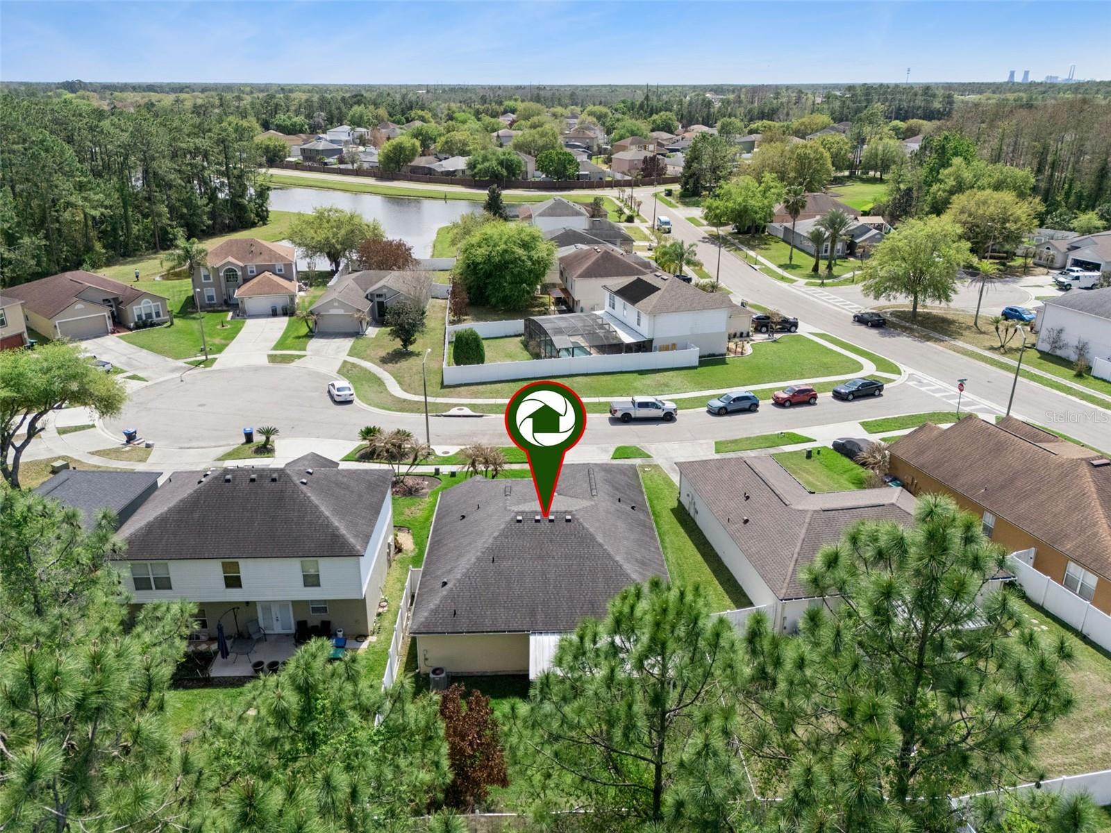 CHAPMAN LAKES - Residential