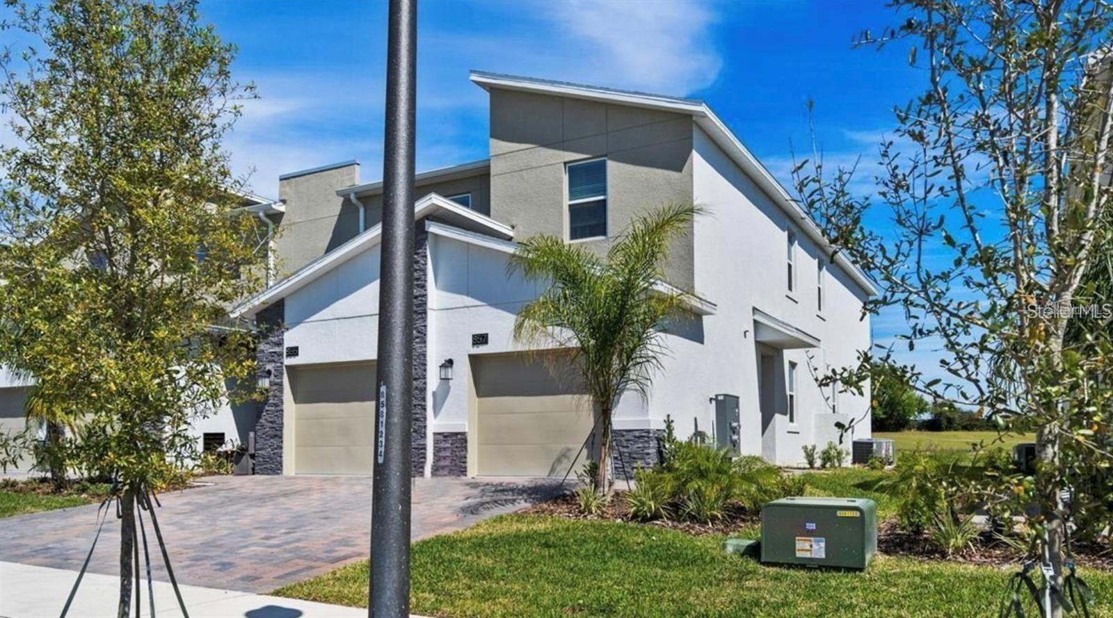857 OCEAN COURSE AVENUE