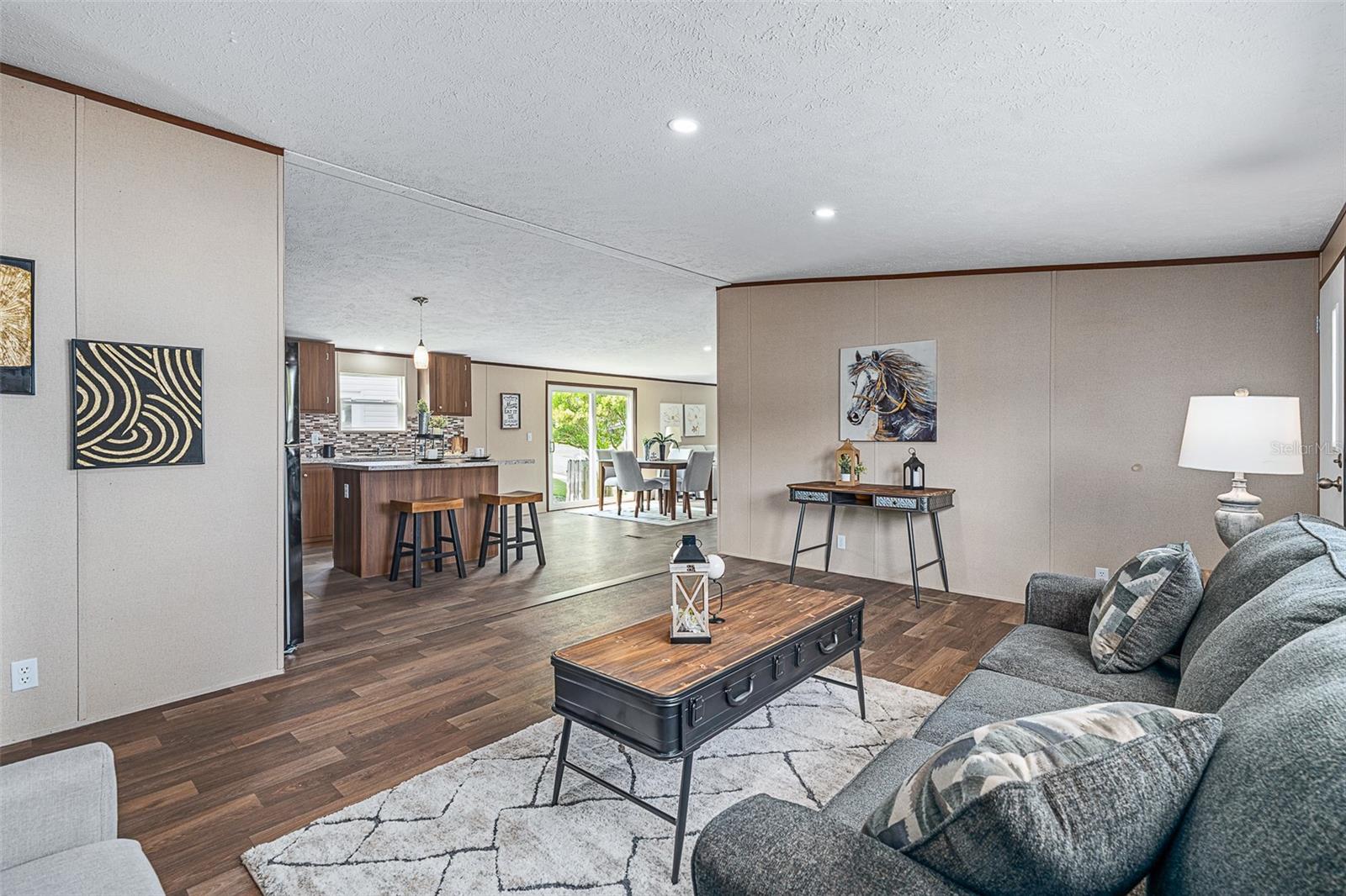 GARDENIA PB 11 PG 9 - Residential