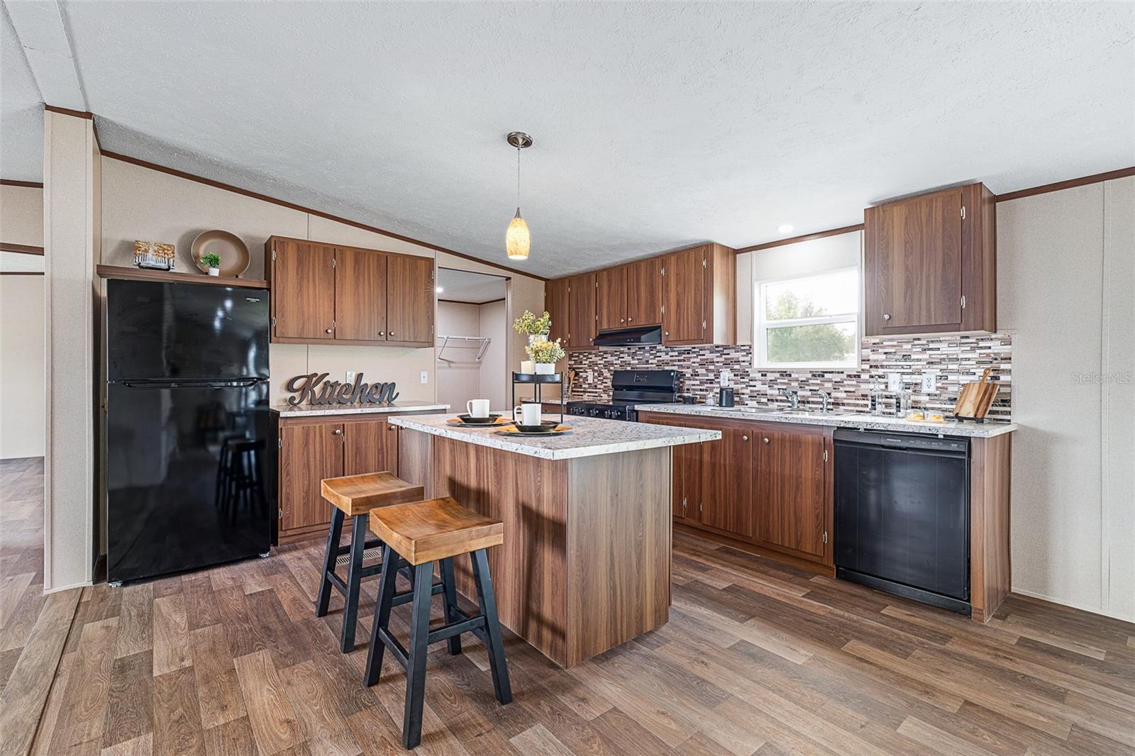 GARDENIA PB 11 PG 9 - Residential