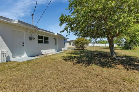 A home in PORT CHARLOTTE