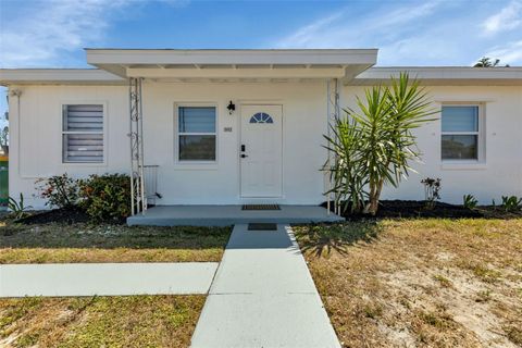 A home in PORT CHARLOTTE