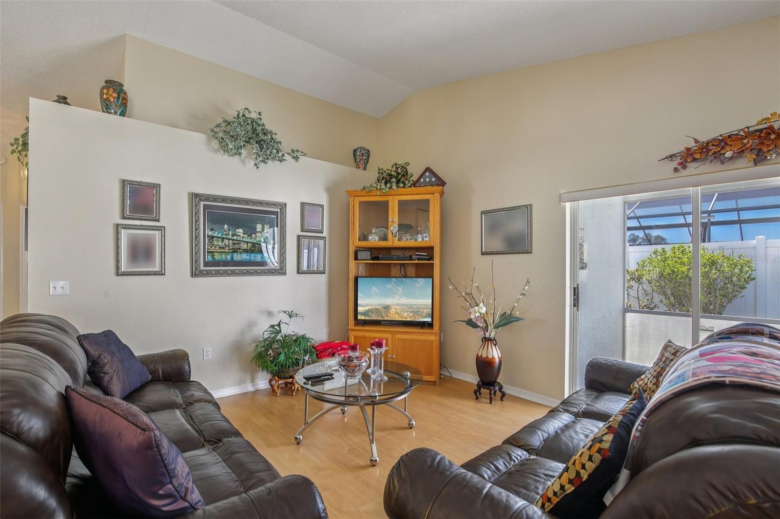 JASMINE TRAILS PH 03 - Residential