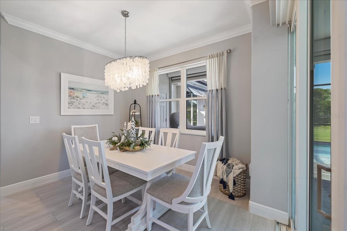 ROTONDA PINE VALLEY - Residential