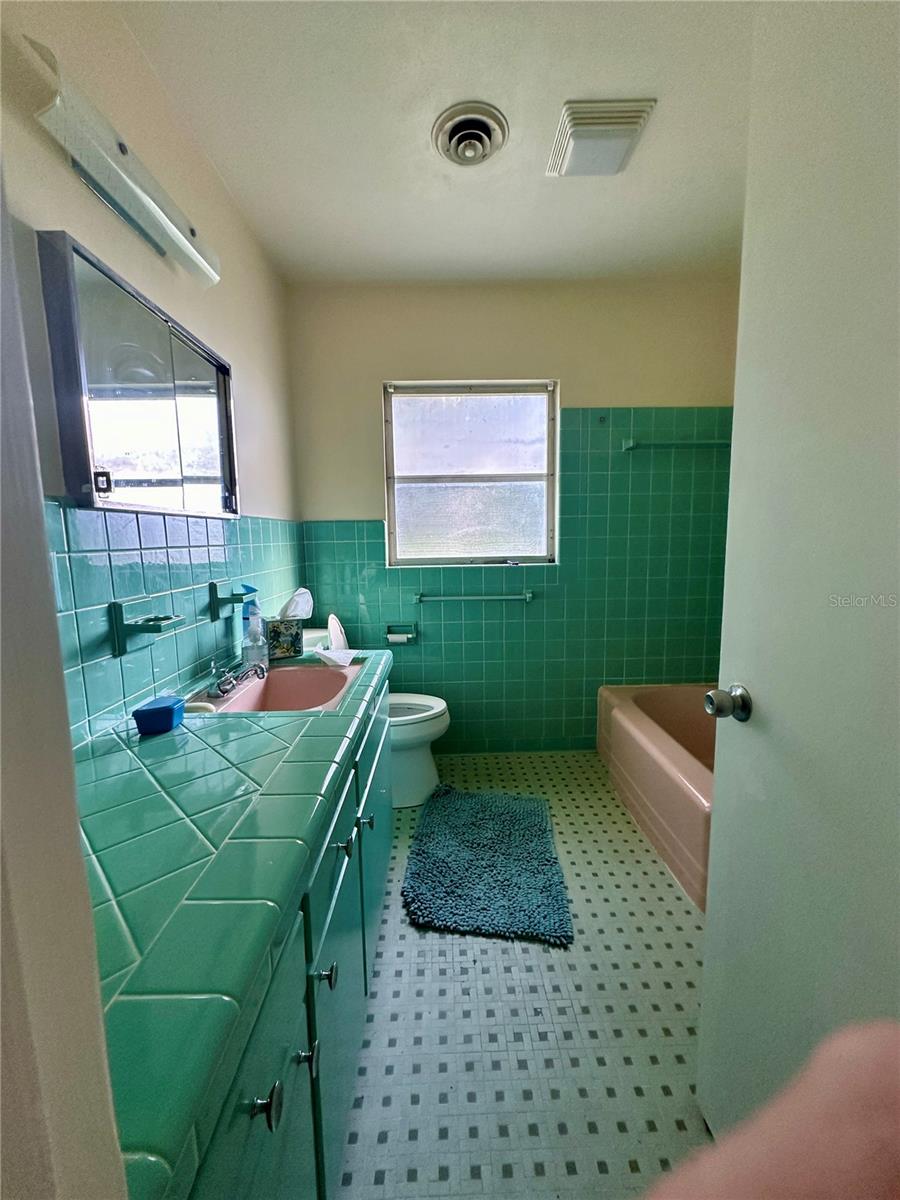 SYLVAN SHORES - Residential Lease