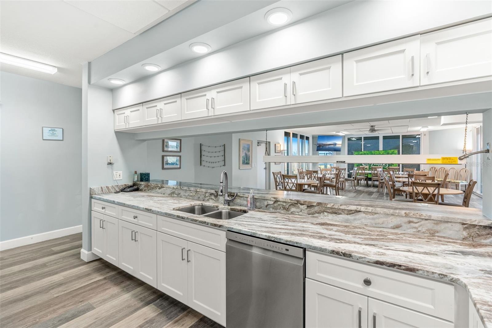 YOUNG & METZNER SUB - Residential