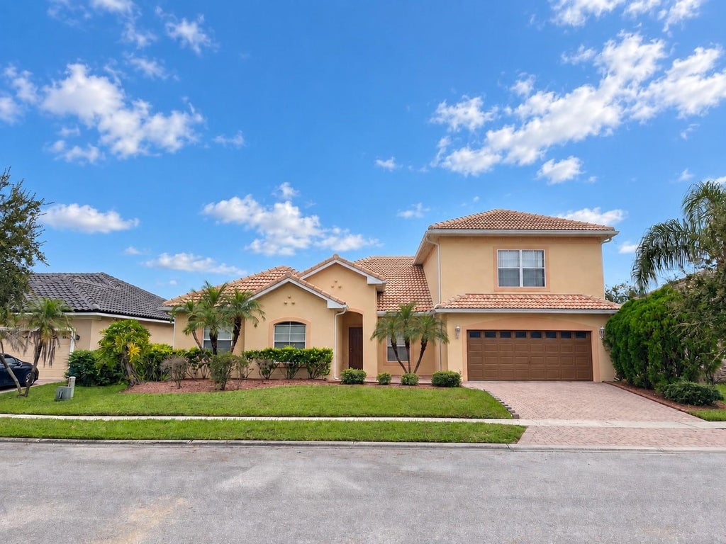 Photo of 3930 Port Sea Place, Kissimmee, FL 34746 (MLS # S5159034)