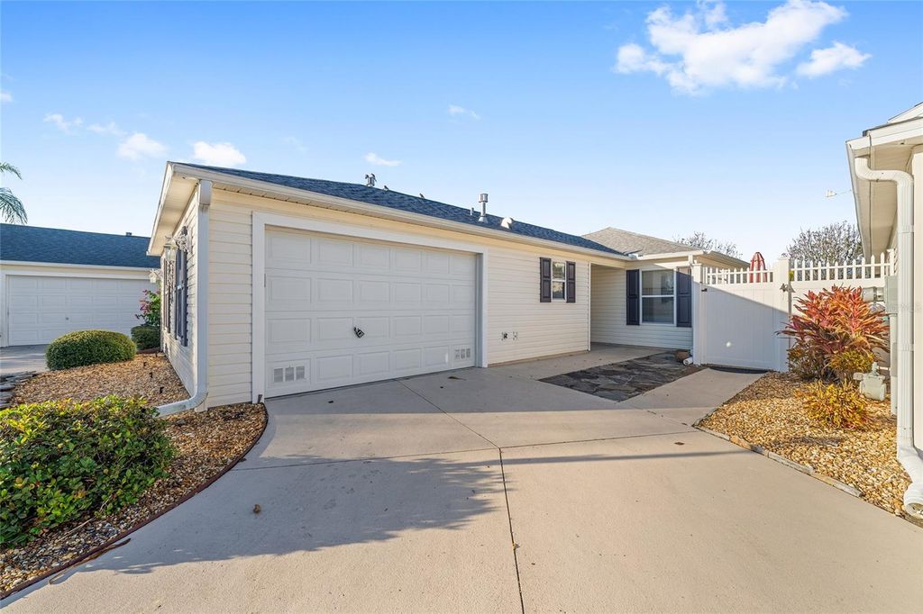 Photo of 1150 Mcbee Avenue, The Villages, FL 32162 (MLS # G5106353)