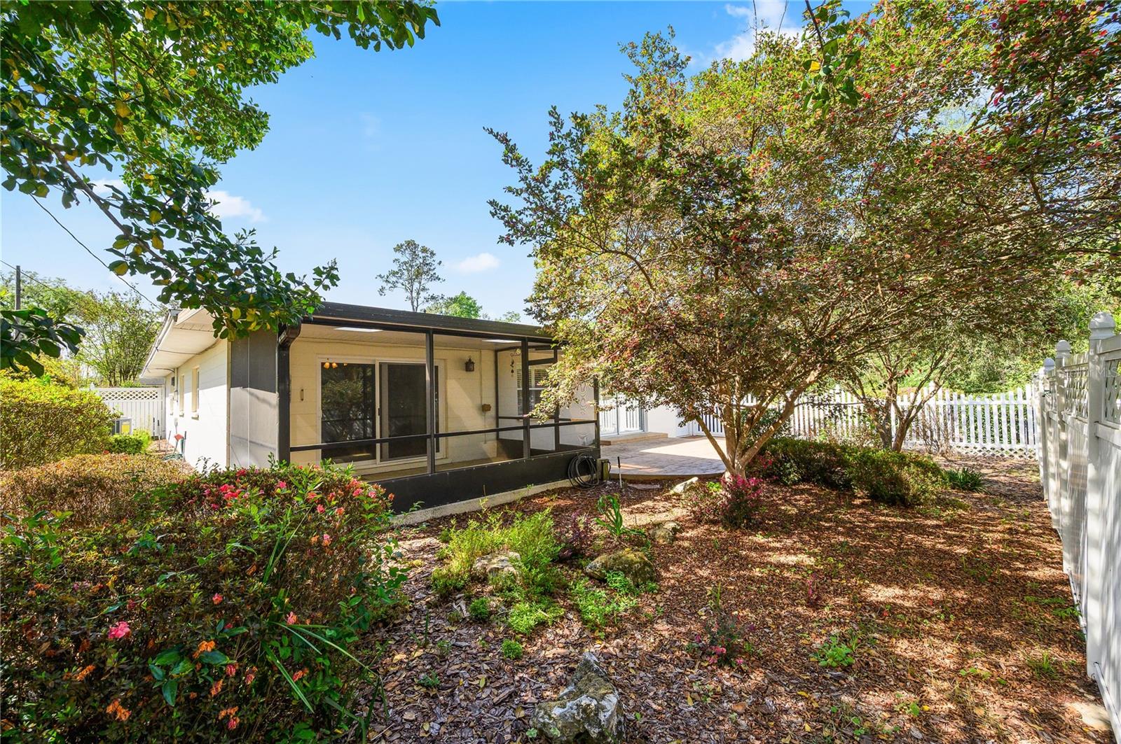 LEIGH ESTATES ORMAN - Residential