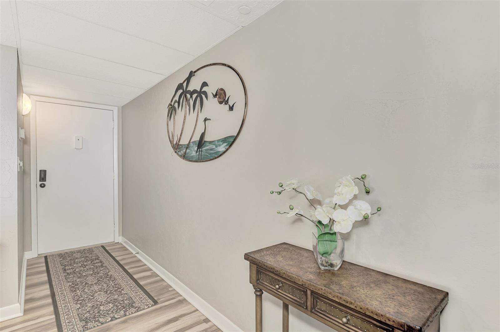 VALENCIA CONDO APTS - Residential