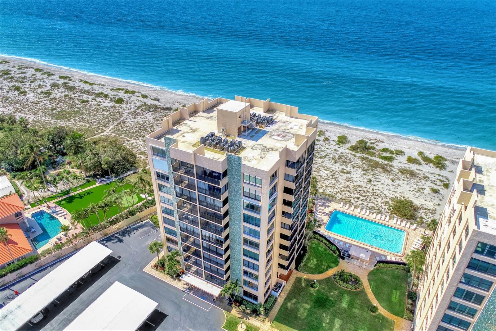 VALENCIA CONDO APTS - Residential