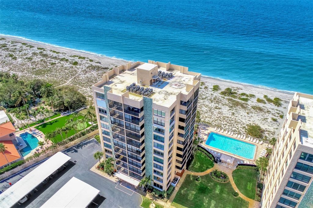 Photo of 631 Alhambra Road #1004, Venice, FL 34285 (MLS # N6143582)