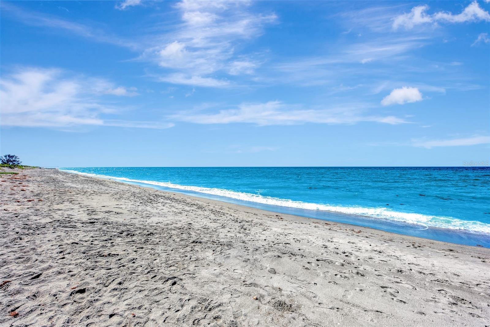 VALENCIA CONDO APTS - Residential