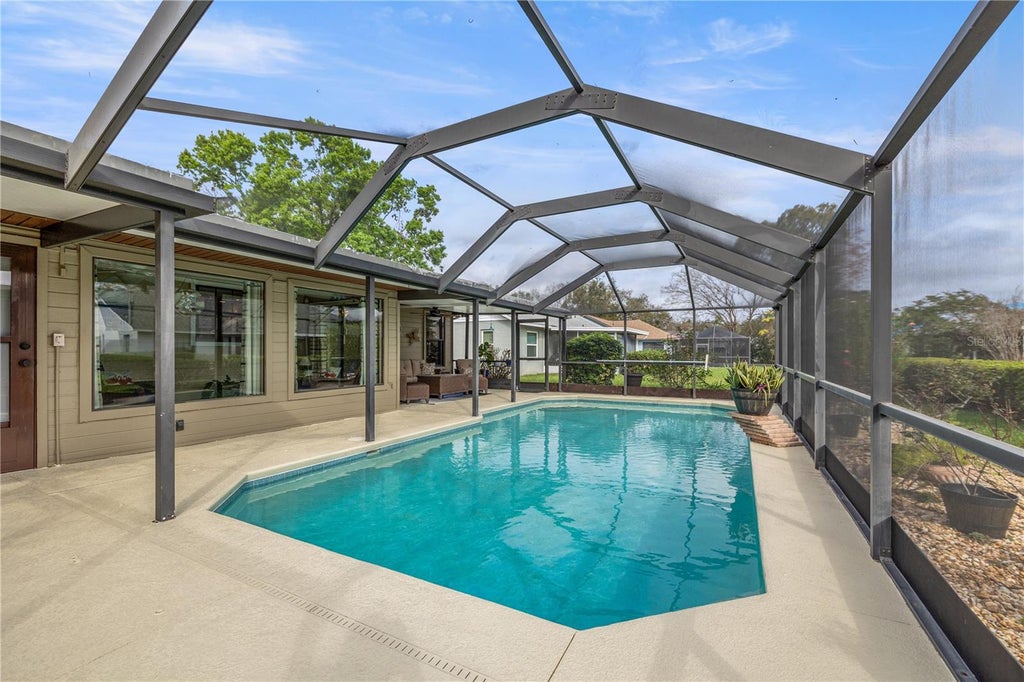 Photo of 6352 Huntington Drive, Zephyrhills, FL 33542 (MLS # TB8520745)