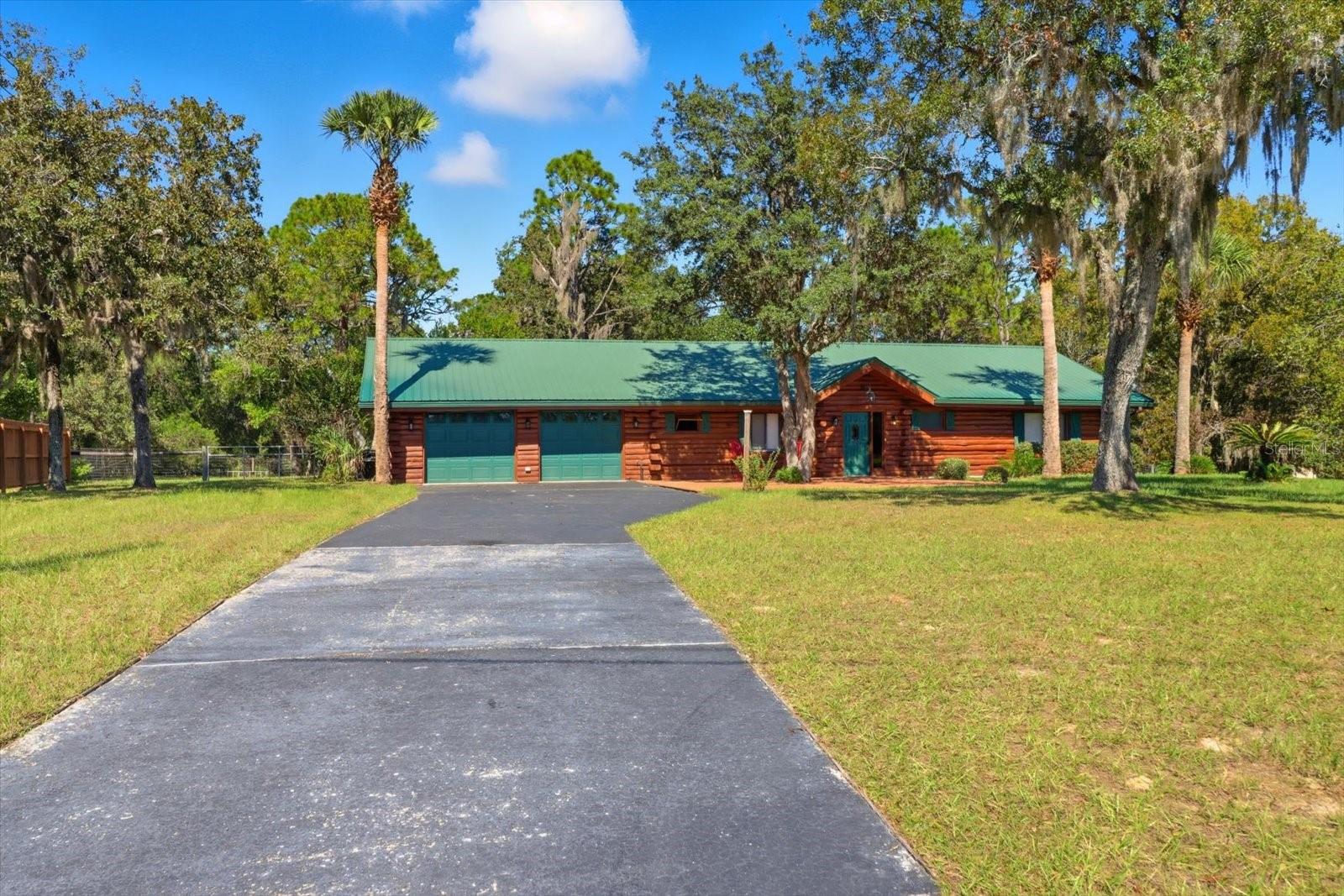 CRYSTAL PARADISE ESTATES UNIT 02 - Residential