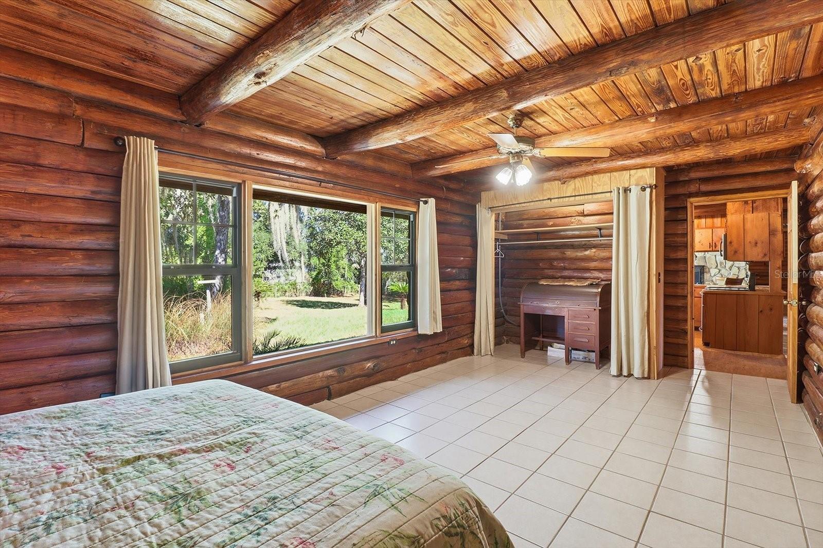 CRYSTAL PARADISE ESTATES UNIT 02 - Residential