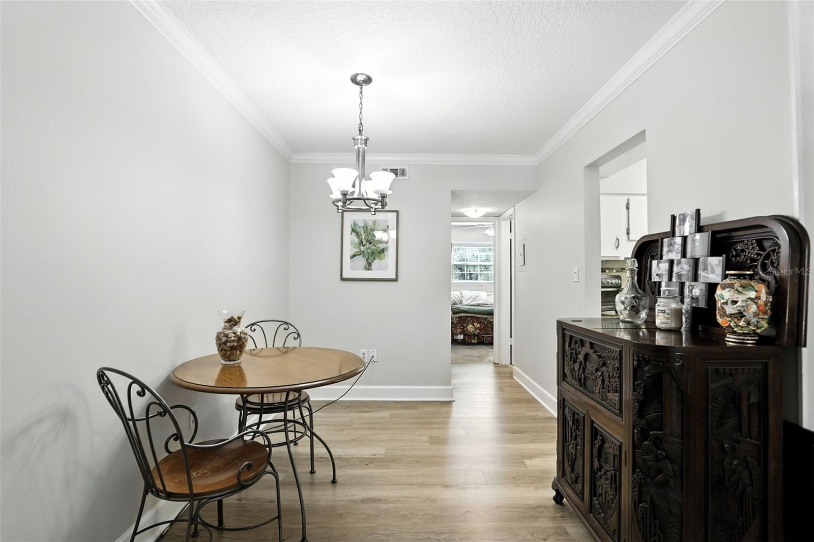 LAKESIDE MANOR APTS CONDO - Residential