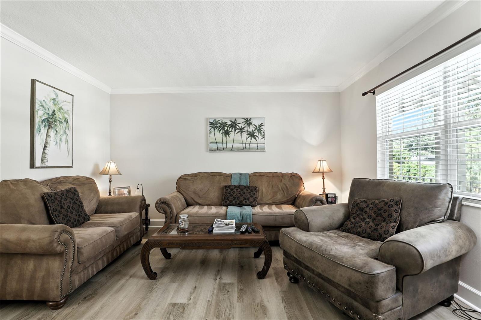 LAKESIDE MANOR APTS CONDO - Residential