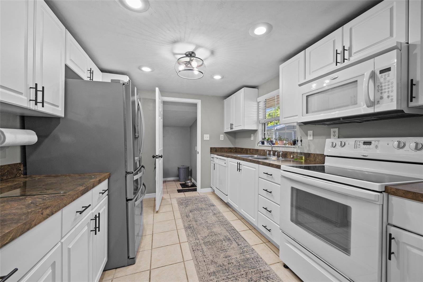 D E WHETSTONE ADDN-H SPGS - Residential