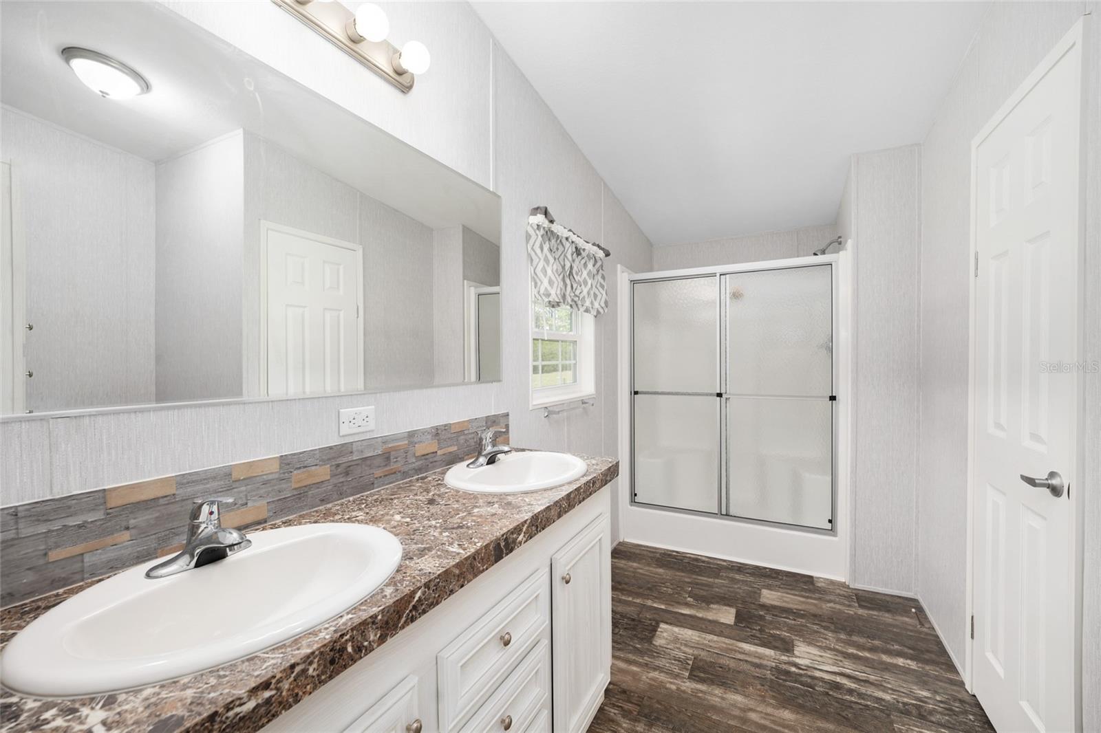 OAK RANCH ESTATES - Residential