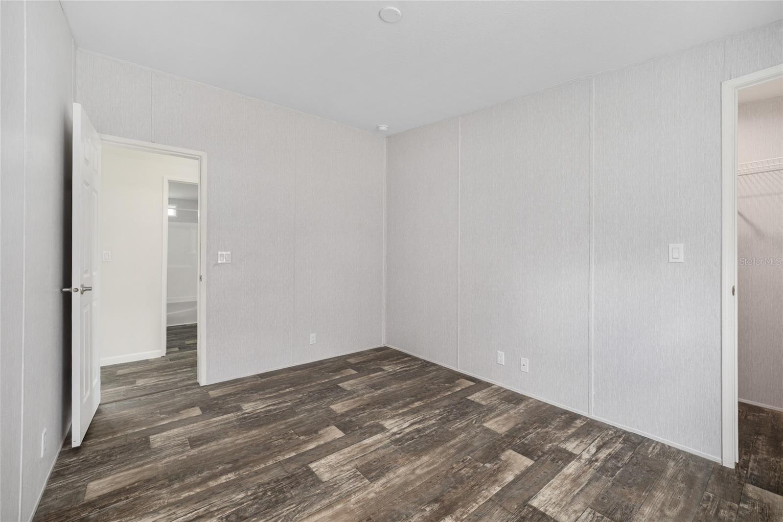 OAK RANCH ESTATES - Residential