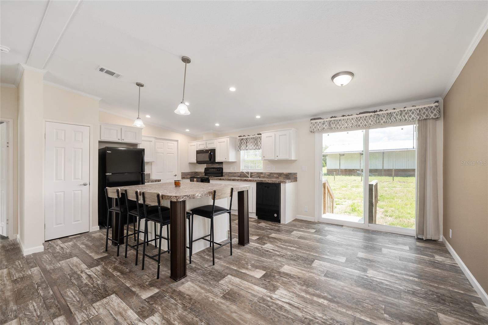 OAK RANCH ESTATES - Residential