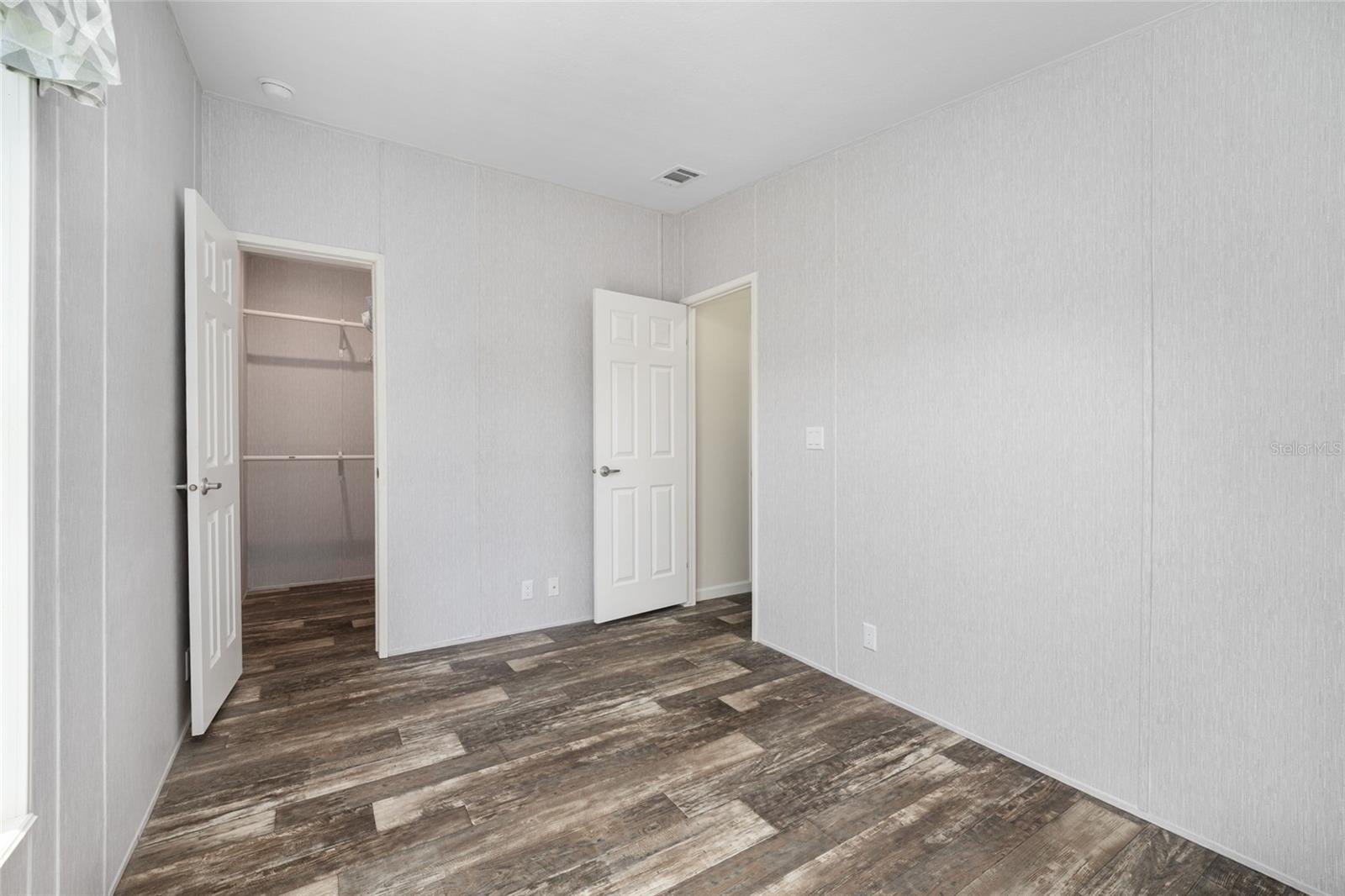 OAK RANCH ESTATES - Residential