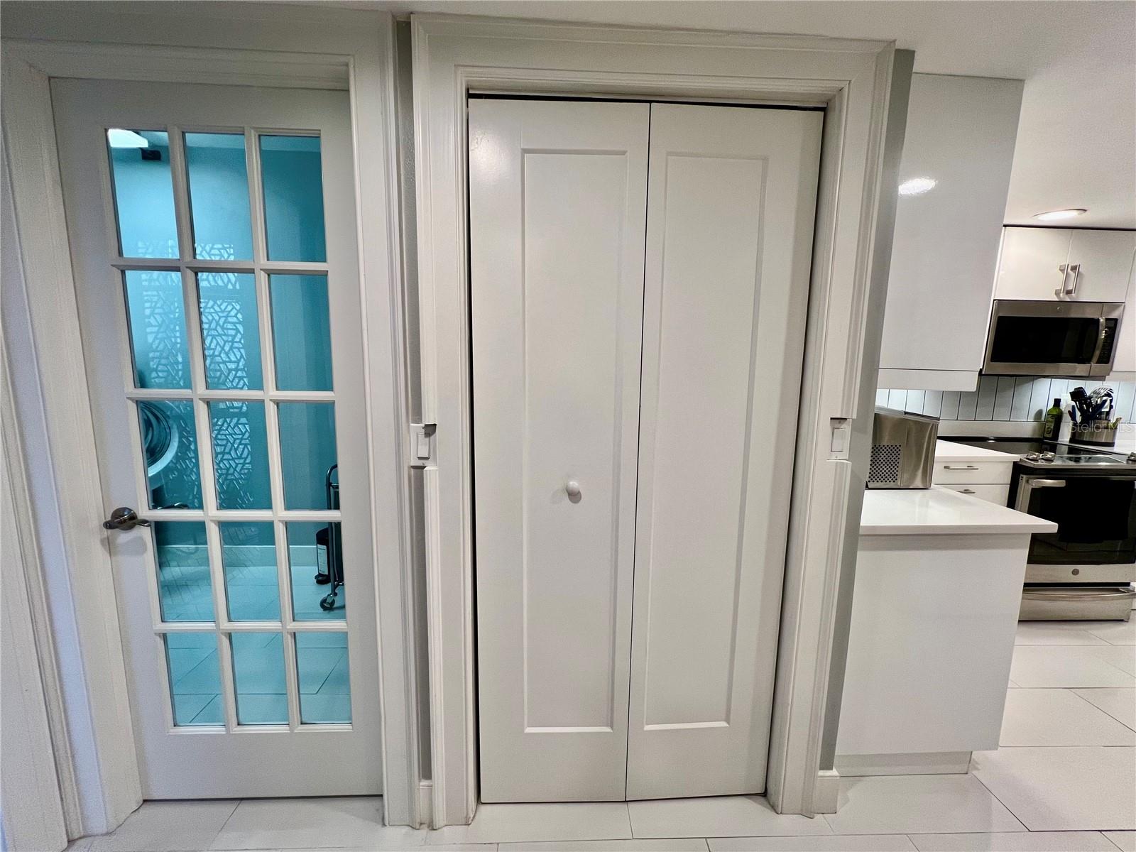 HOLLINGSWORTH PLACE A CONDO - Residential Lease