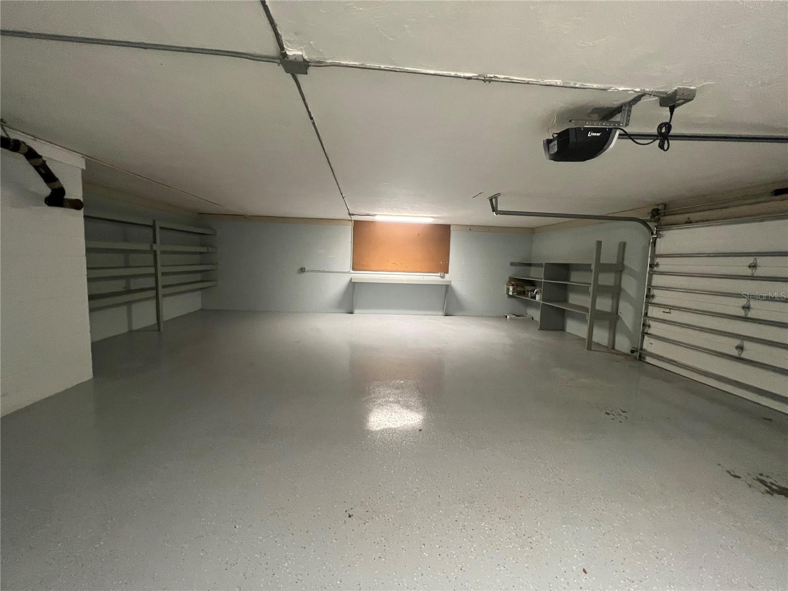 HOLLINGSWORTH PLACE A CONDO - Residential Lease