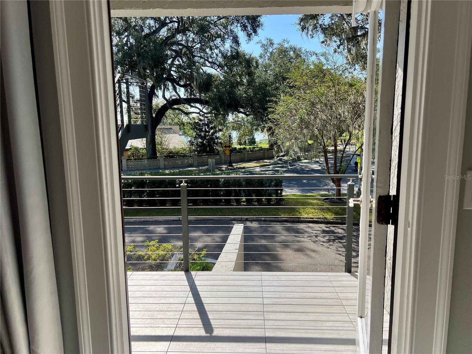 HOLLINGSWORTH PLACE A CONDO - Residential Lease