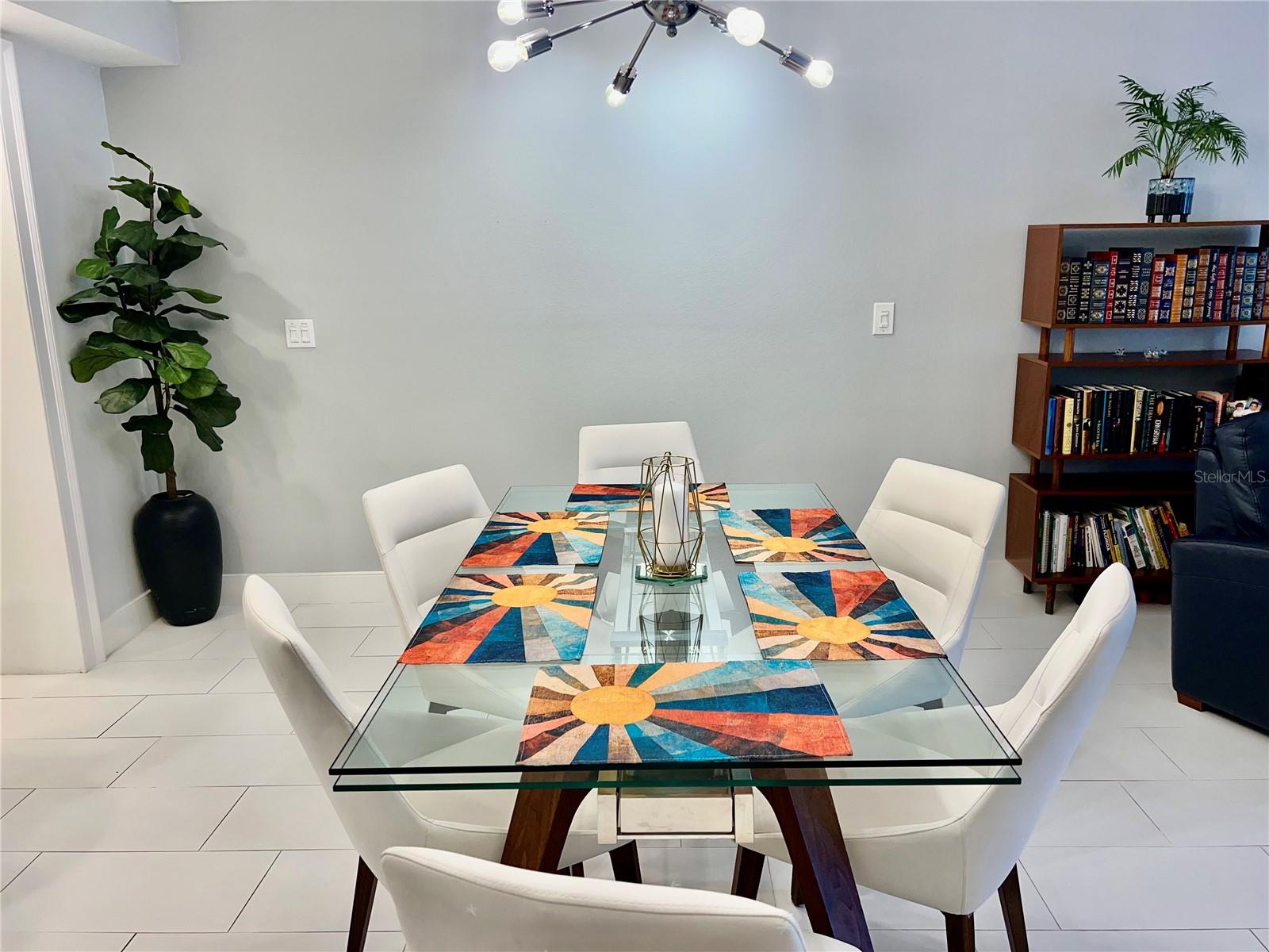 HOLLINGSWORTH PLACE A CONDO - Residential Lease