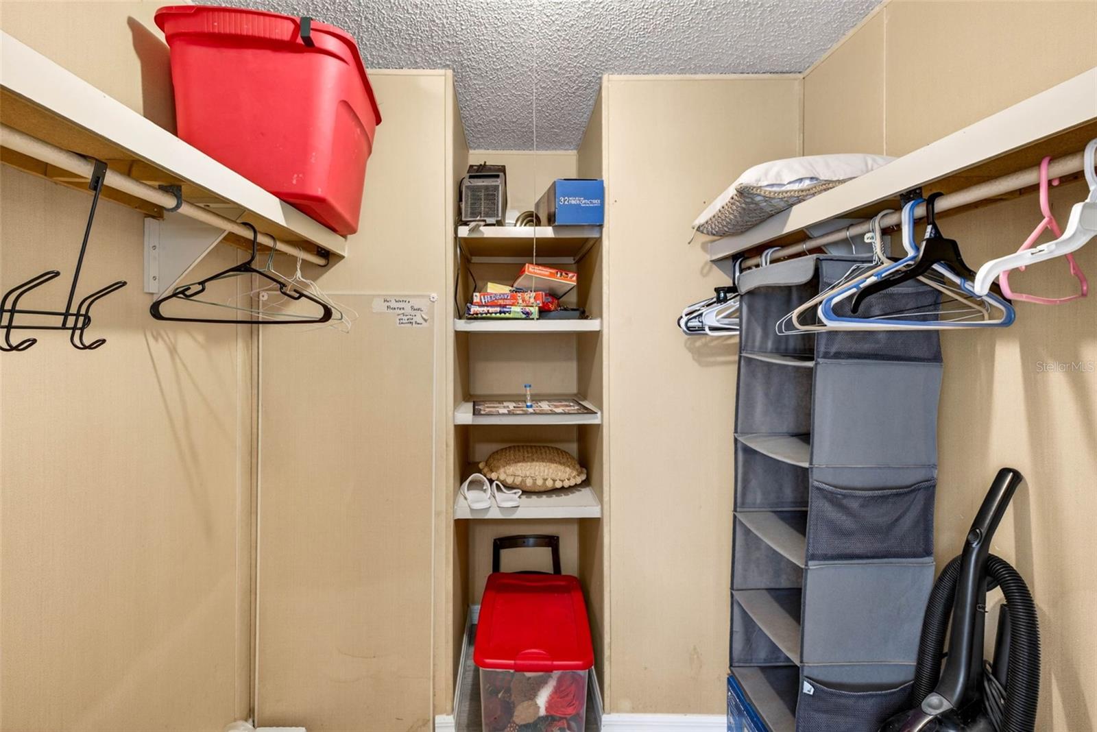 CHASSAHOWITZKA VILLAGE UNIT 03 UNREC - Residential