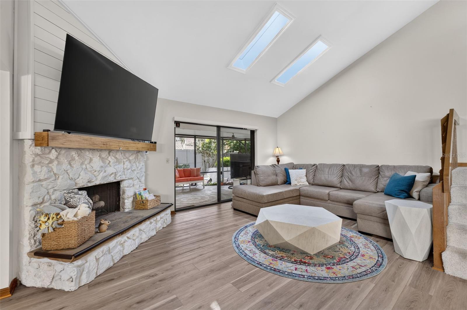1010 W PEBBLE BEACH CIRCLE