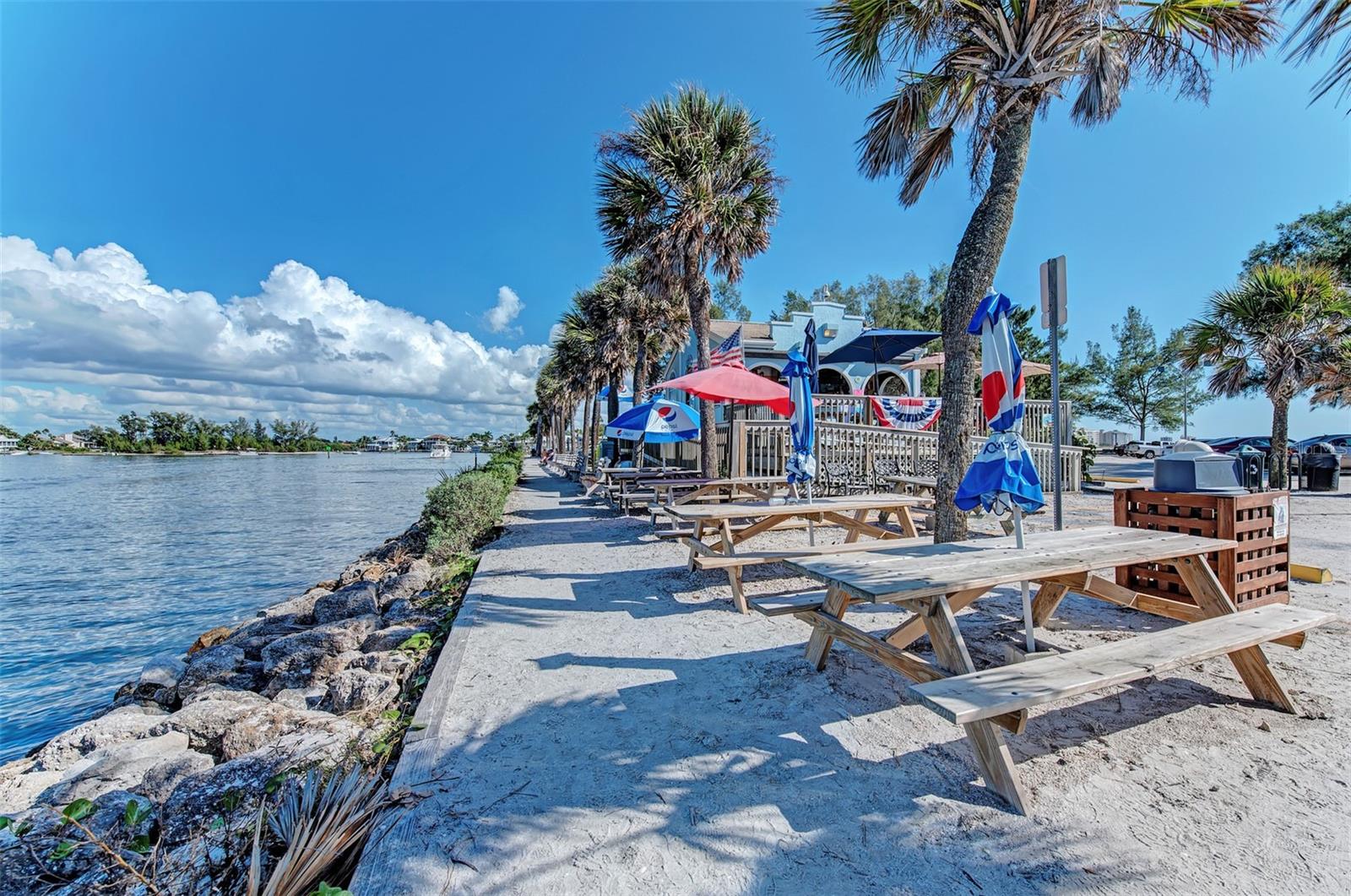 SARASOTA NATIONAL - Residential