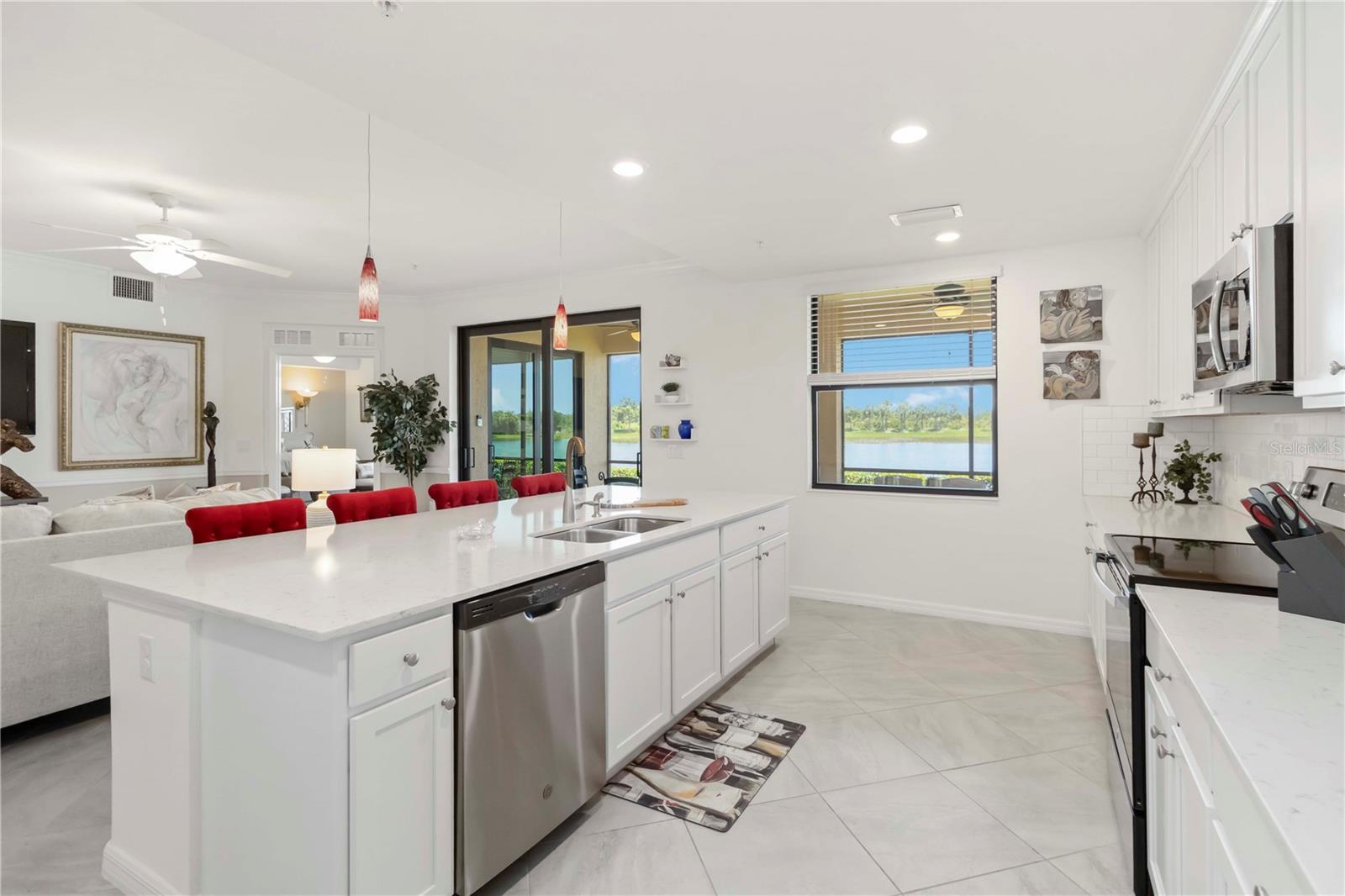 SARASOTA NATIONAL - Residential