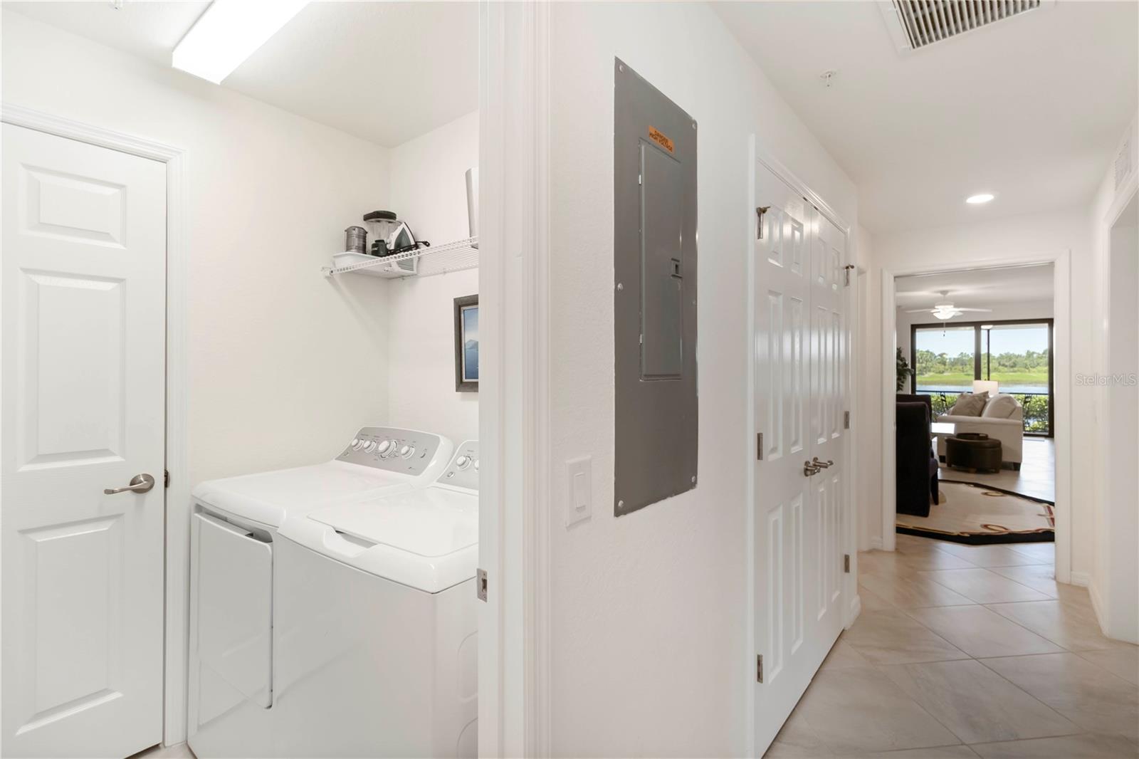 SARASOTA NATIONAL - Residential