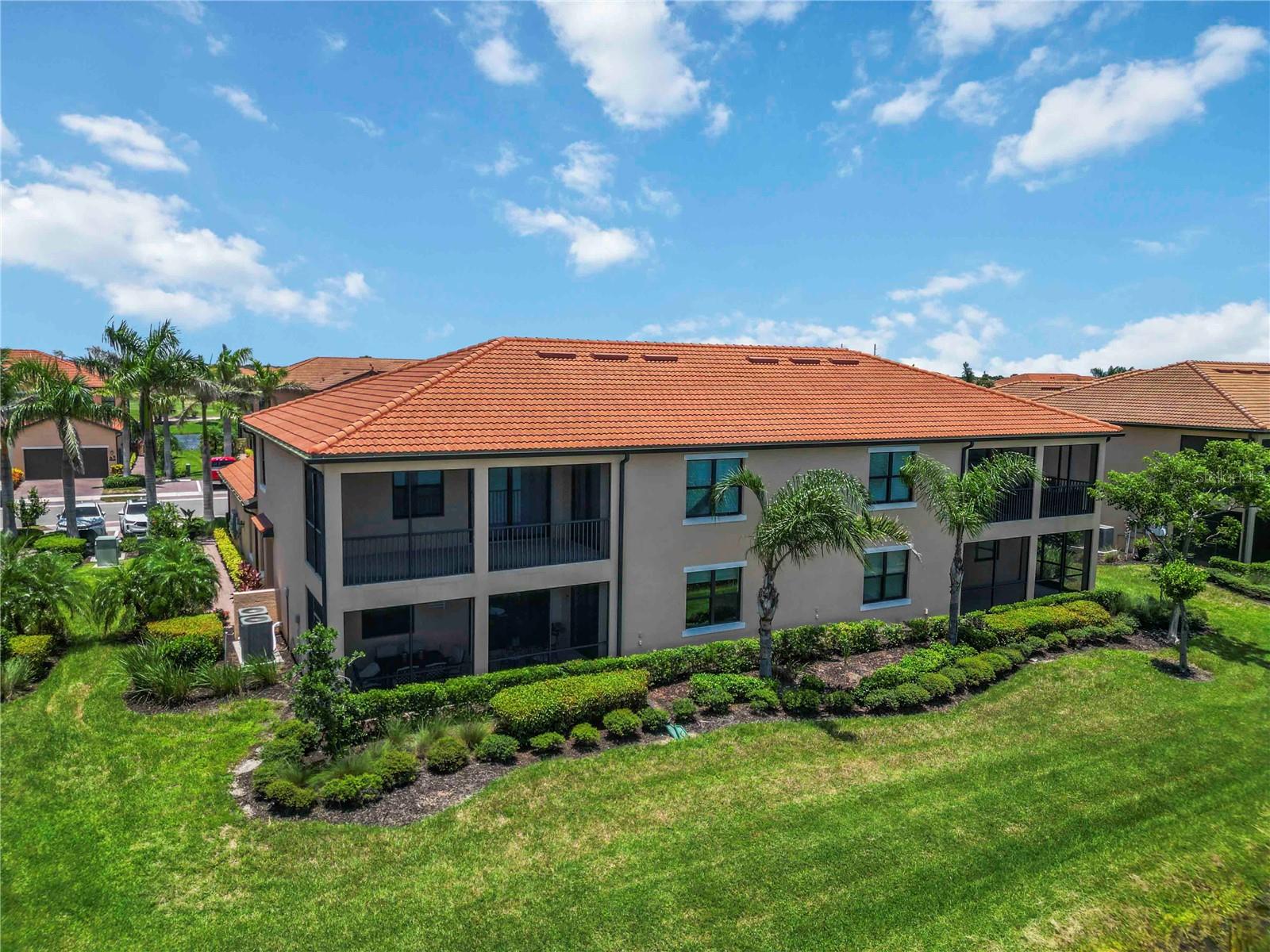 SARASOTA NATIONAL - Residential