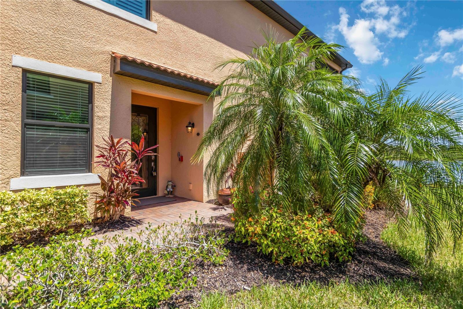 10801 TARFLOWER DRIVE 102