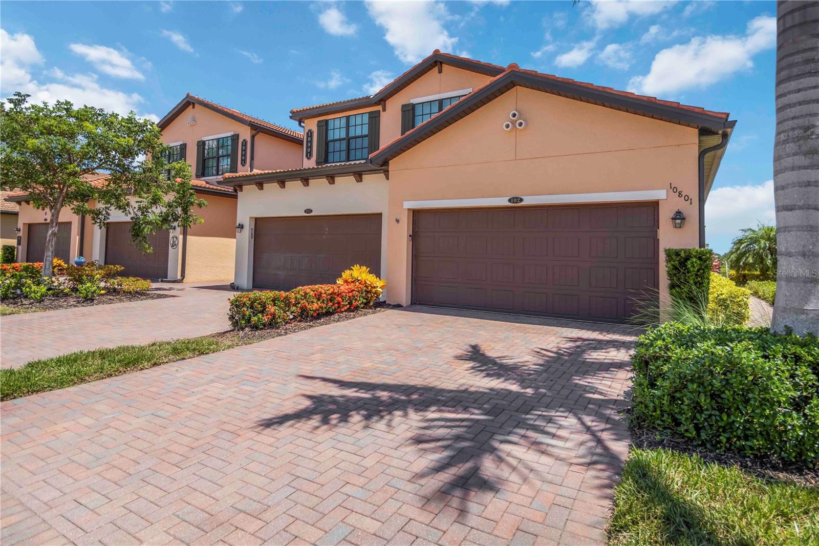 10801 TARFLOWER DRIVE 102