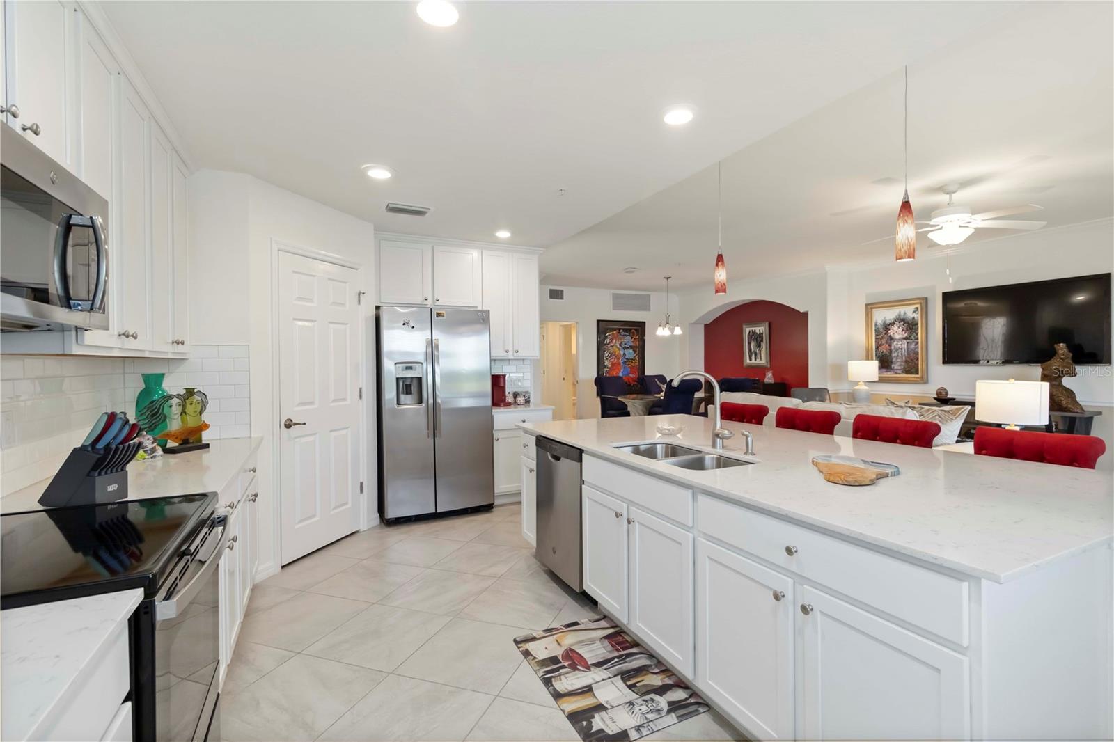 SARASOTA NATIONAL - Residential
