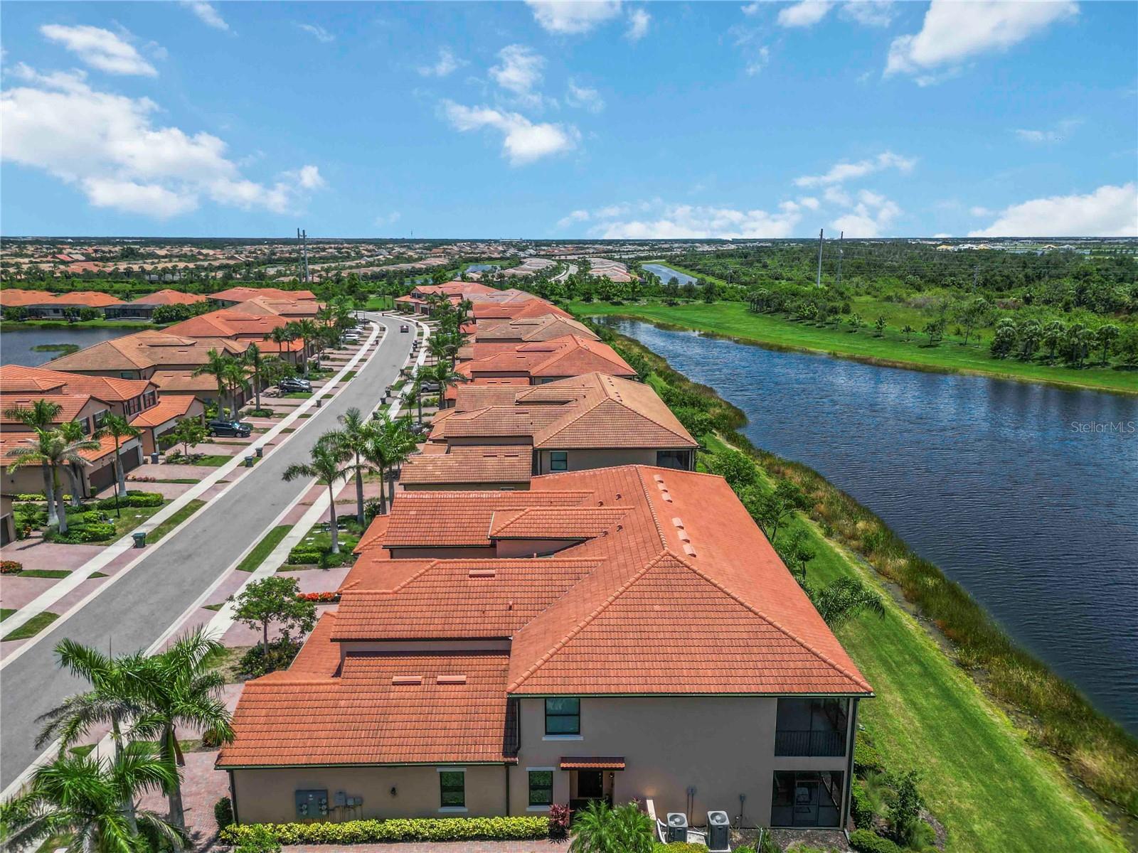 SARASOTA NATIONAL - Residential