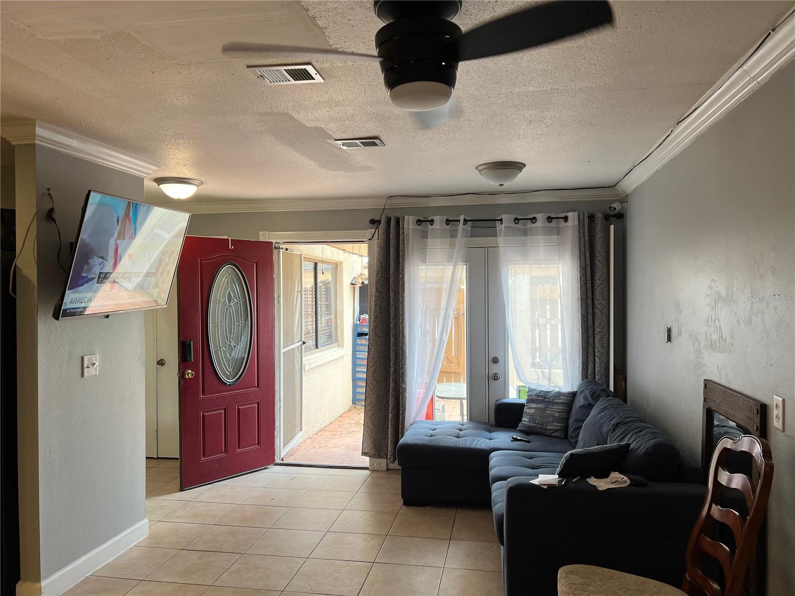 2487 HARBOUR WAY